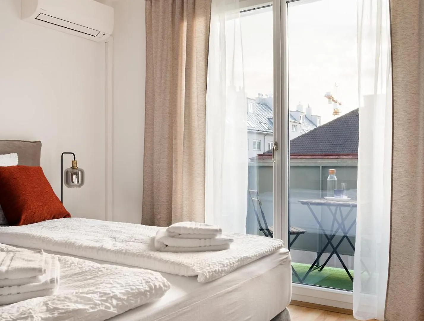 Neu! Apartment Mit Klimaanlage, Nahe Hauptbahnhof Wiedeń 0*,